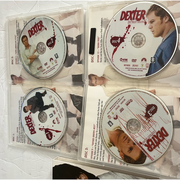 Dexter the first season DVD series - Picture 2 of 3